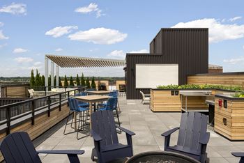 Rooftop deck & cinema